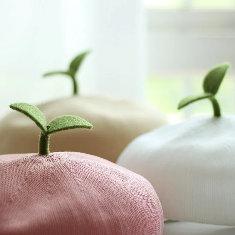 Blowout Deals Cute little leaf beret yv31471