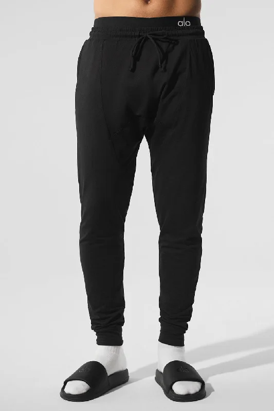 Conquer Revitalize Pant - Black